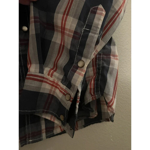 Ditch Plains Pearl Snap Shirt Size Large - Picture 7 of 10